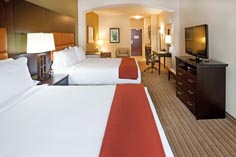 Dallas Texas Hotel Holiday Inn Express Suite with two beds